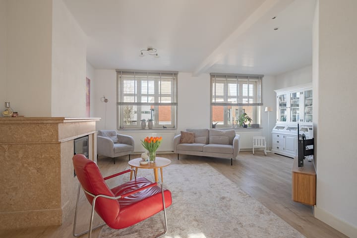 Photo 2 of Vliegenstraat 44