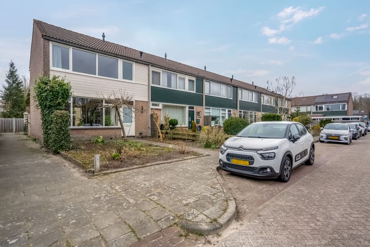 Zwaluwstraat 32