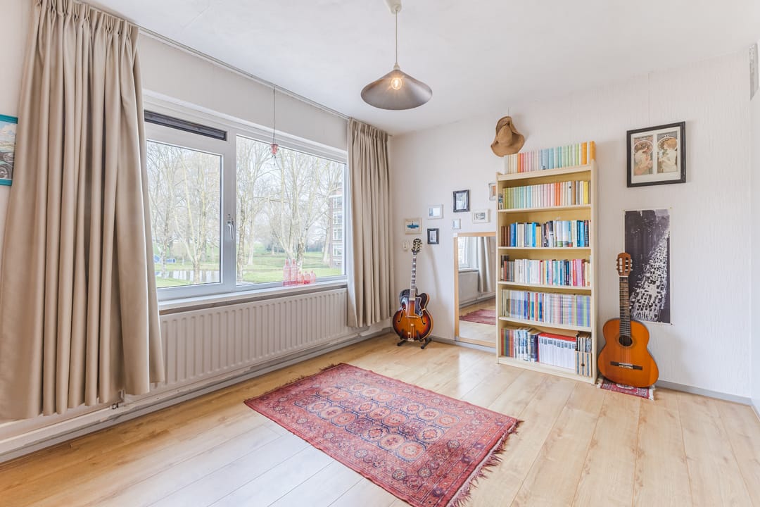 Photo 16 of Louis Couperusstraat 1