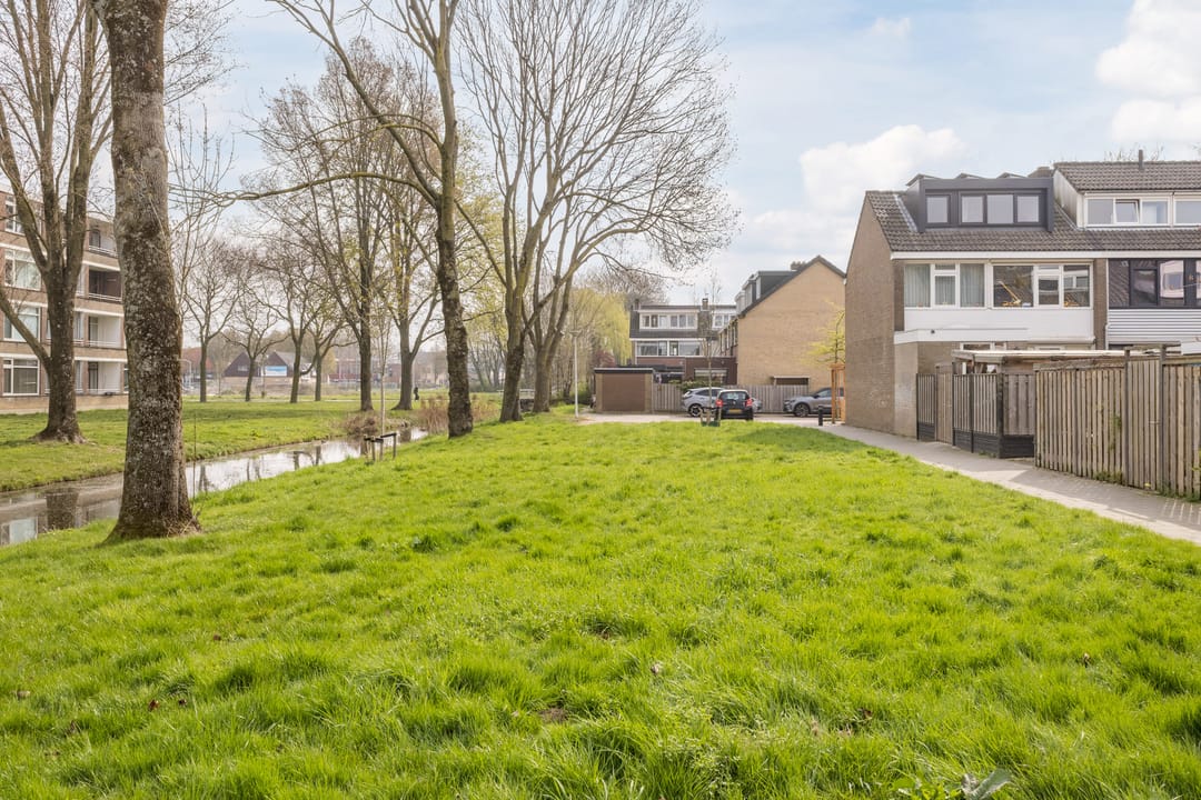 Photo 37 of Louis Couperusstraat 1