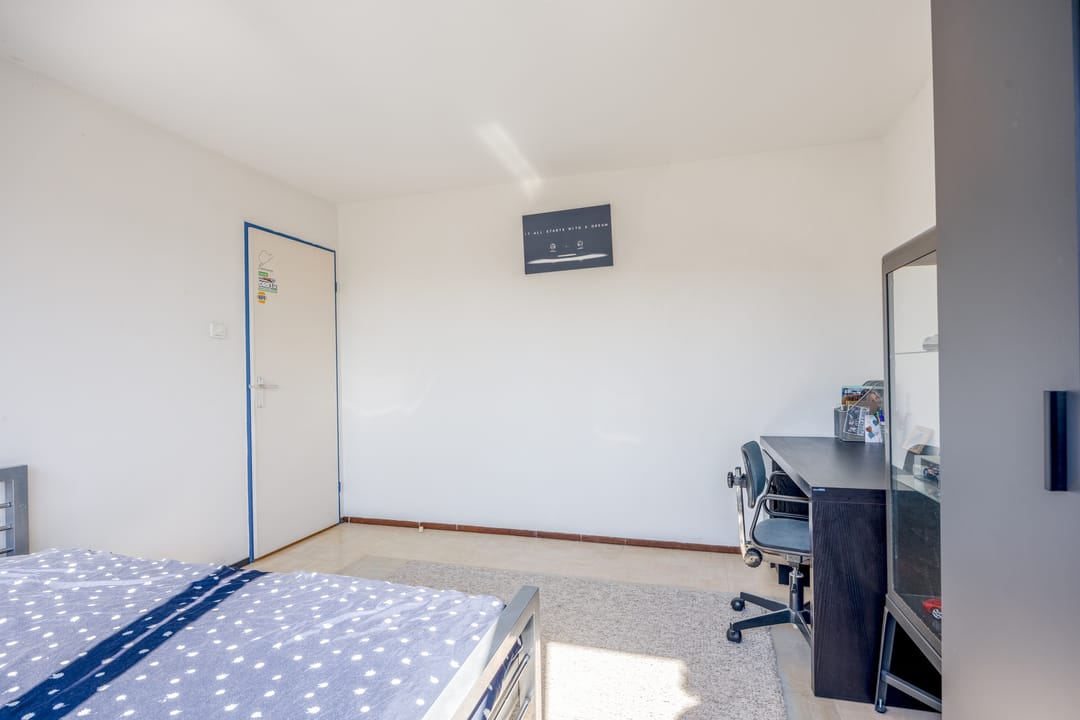 Spacious corner house with four bedrooms in quiet Molenhoek near the forest — 21