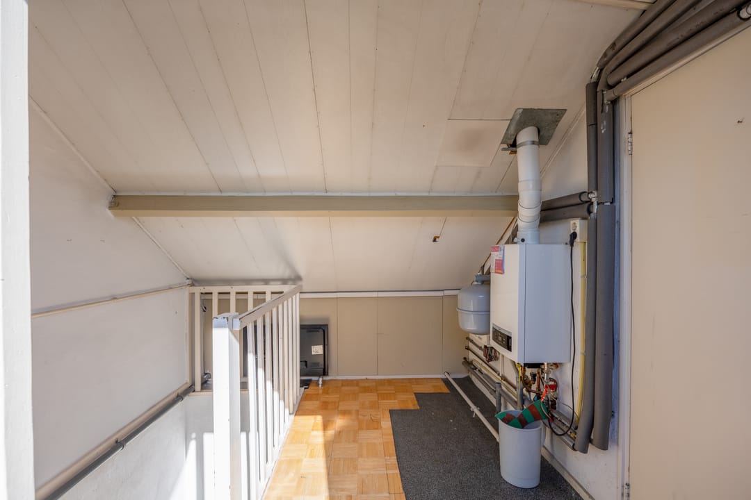 Spacious corner house with four bedrooms in quiet Molenhoek near the forest — 31
