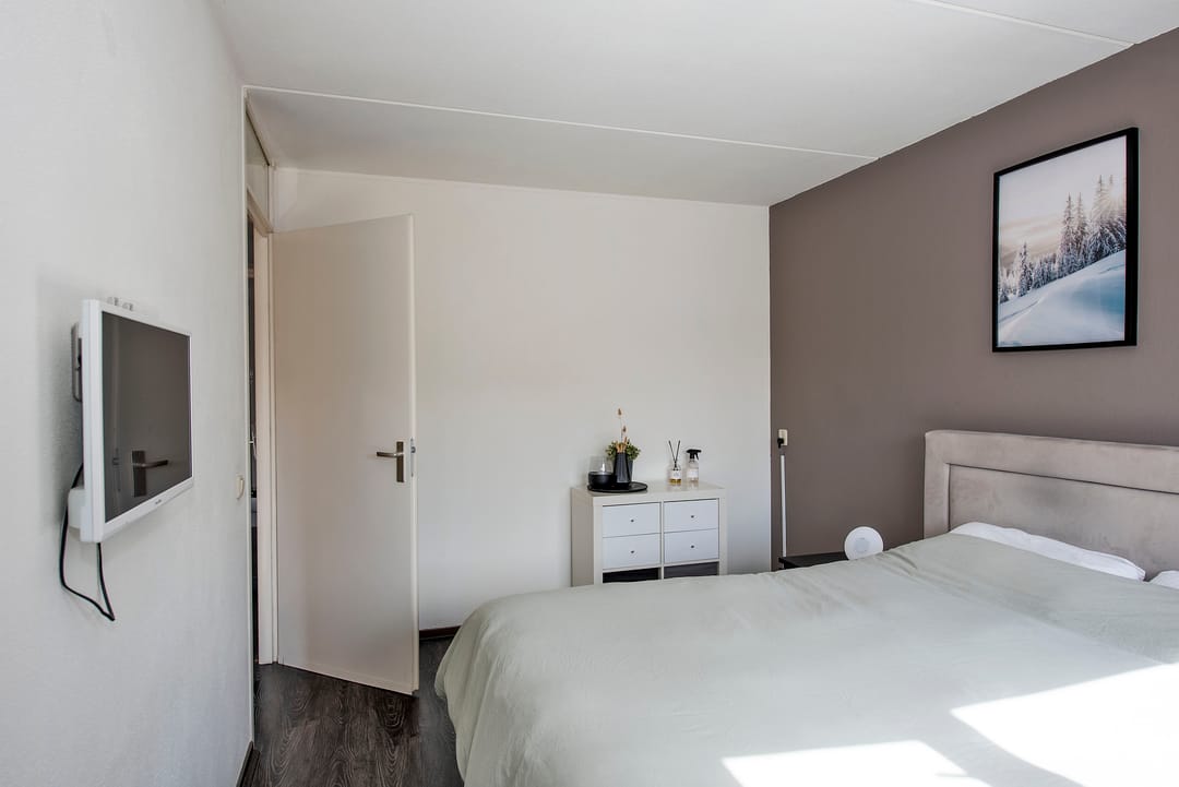 Photo 16 of Azelosestraat 7-B