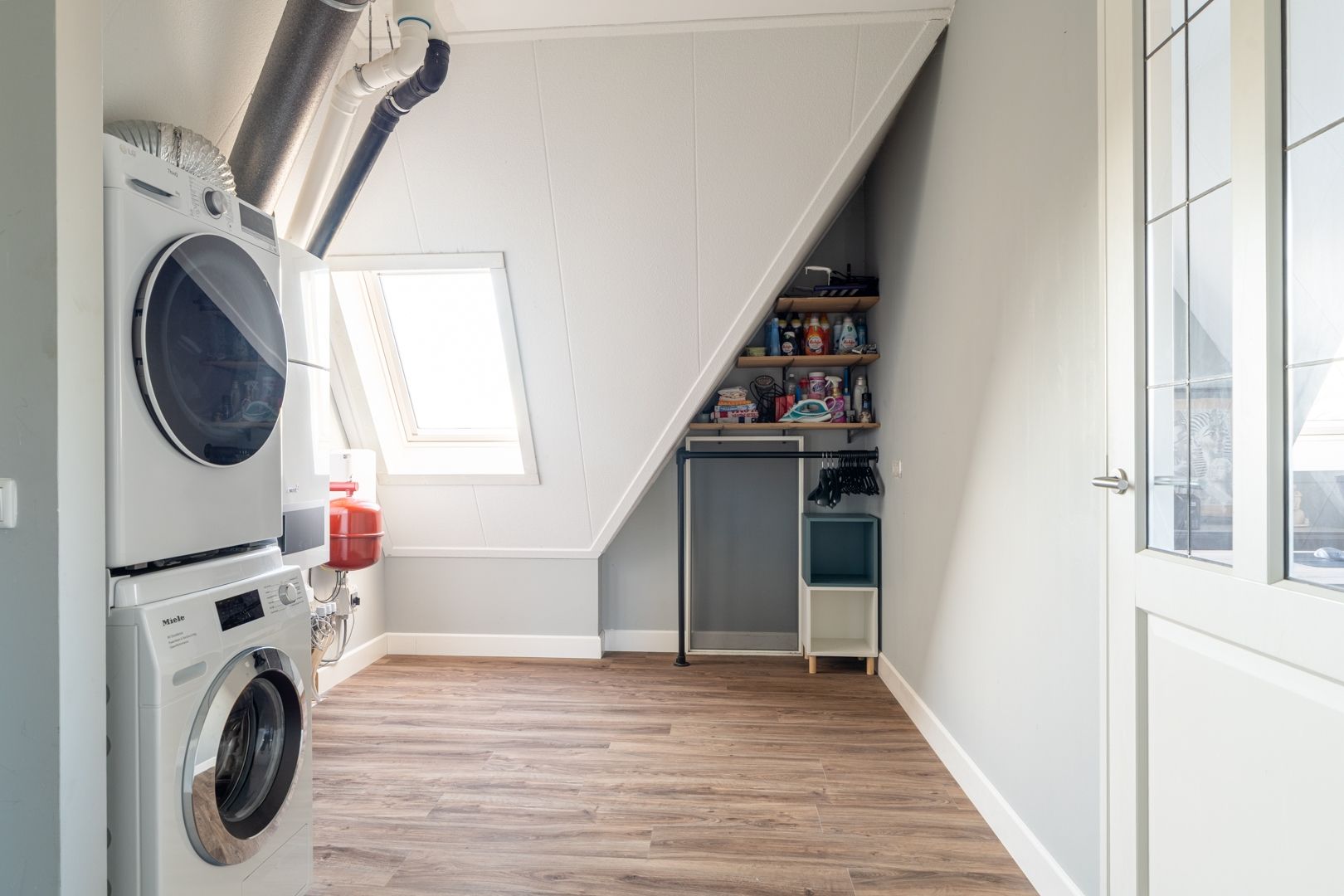 Foto 30 van De Klompenmaker 12