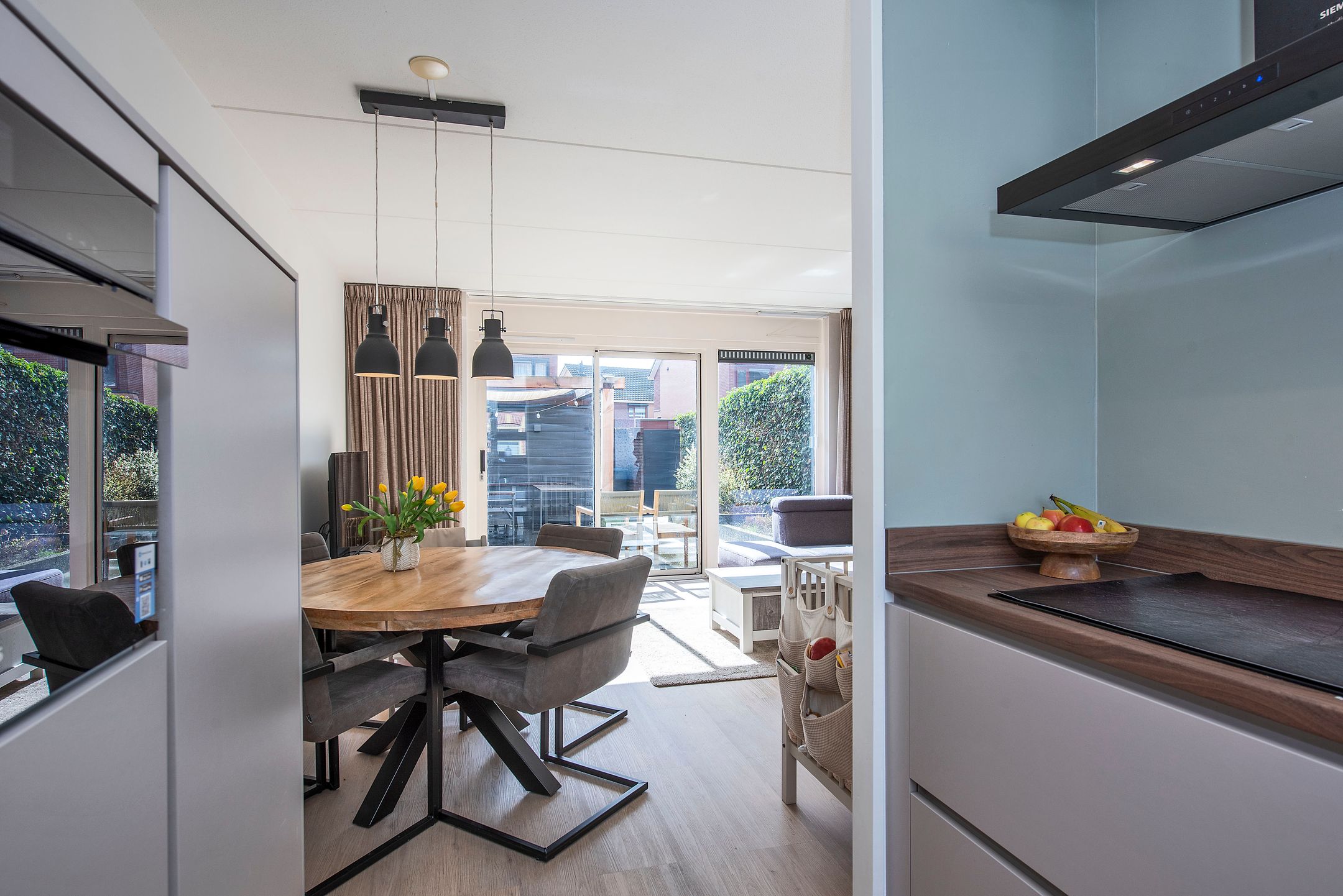Photo 12 of Azelosestraat 7-B