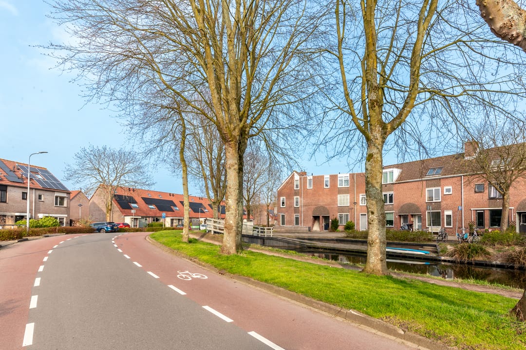 Photo 28 of Douwe Brouwerweg 47