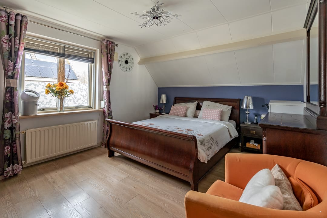 Foto 22 van J.E.S. Holthausstraat 1