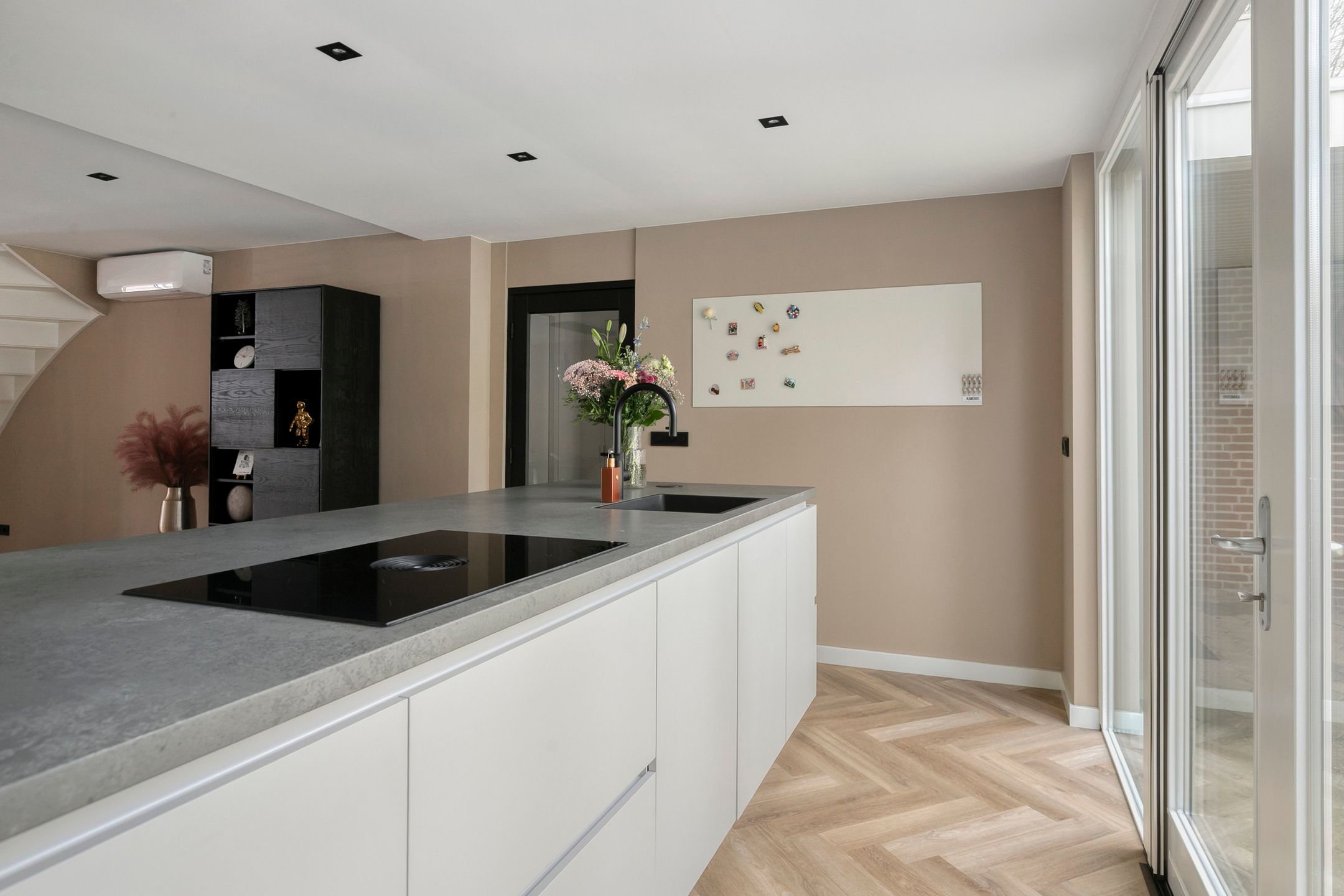 Foto 15 van Felicitéstraat 25