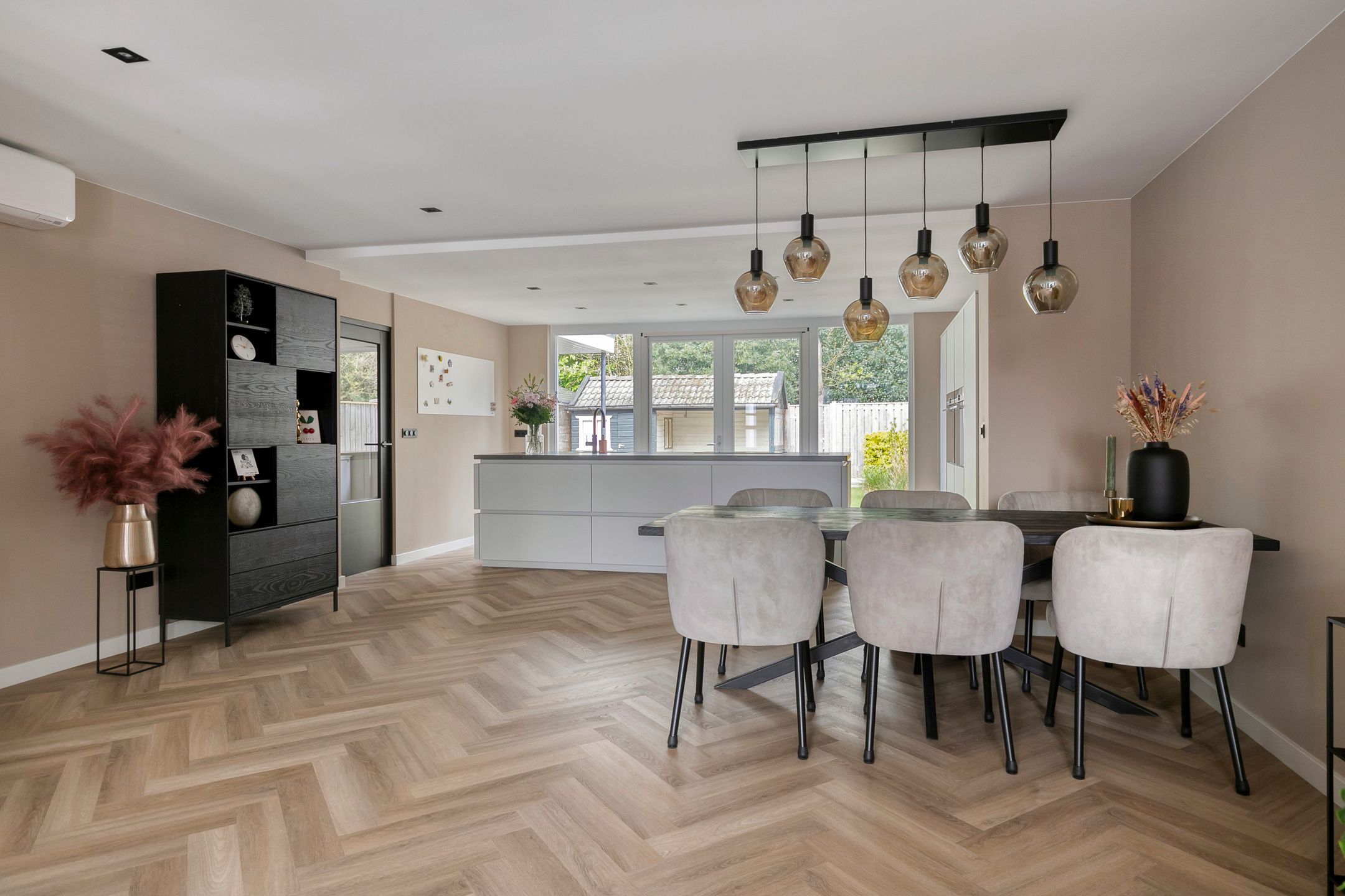 Foto 9 van Felicitéstraat 25