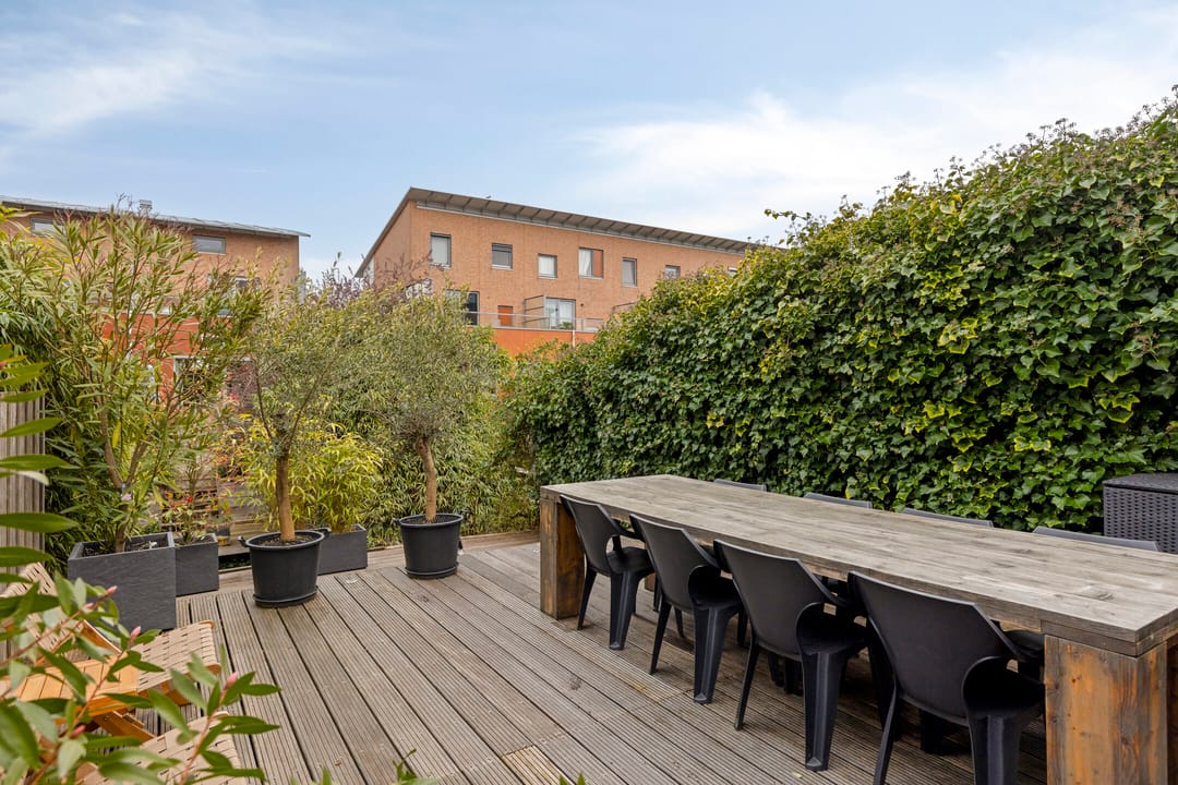 Spacious corner townhouse by the water in Rotterdam Terbregge — 22