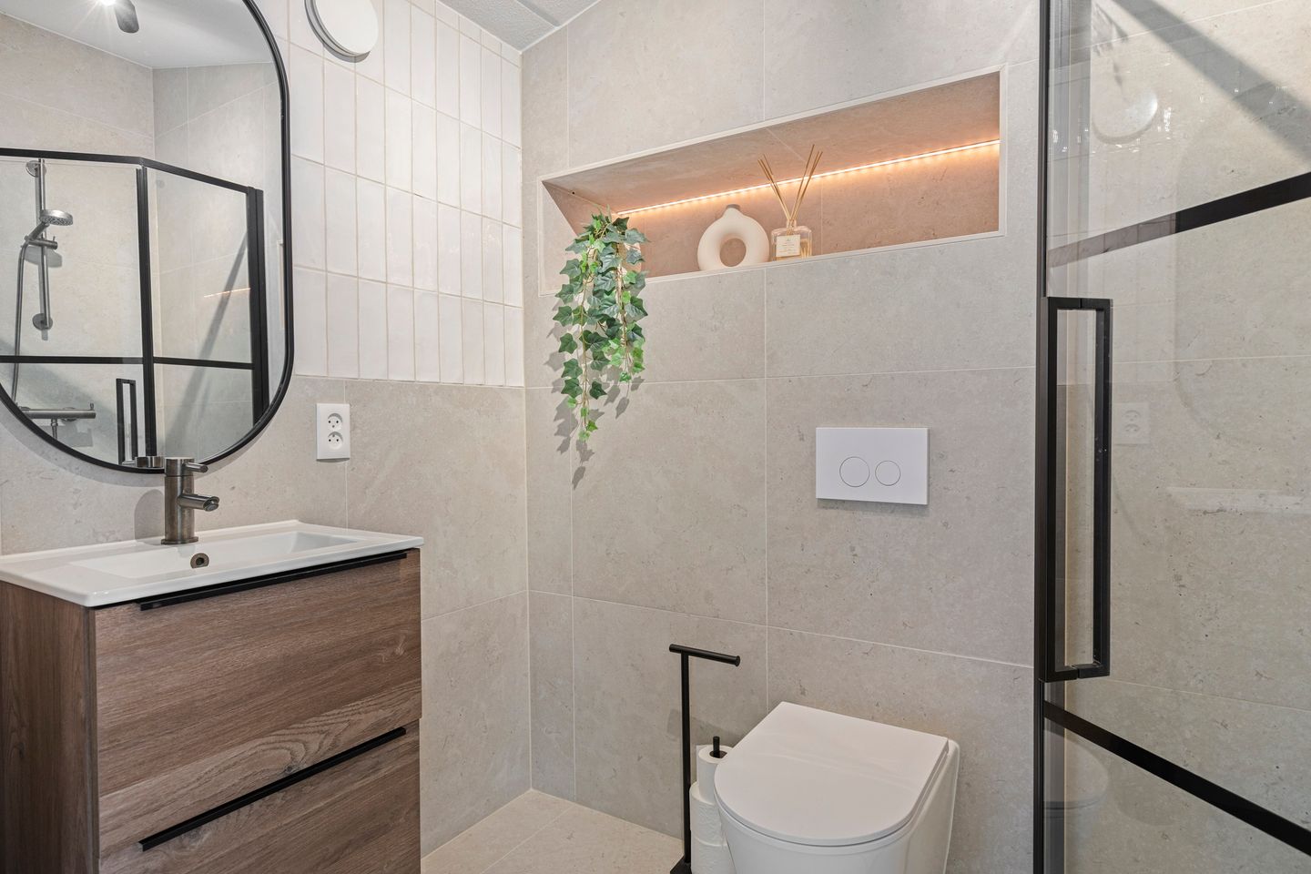 Spacious corner townhouse by the water in Rotterdam Terbregge — 19