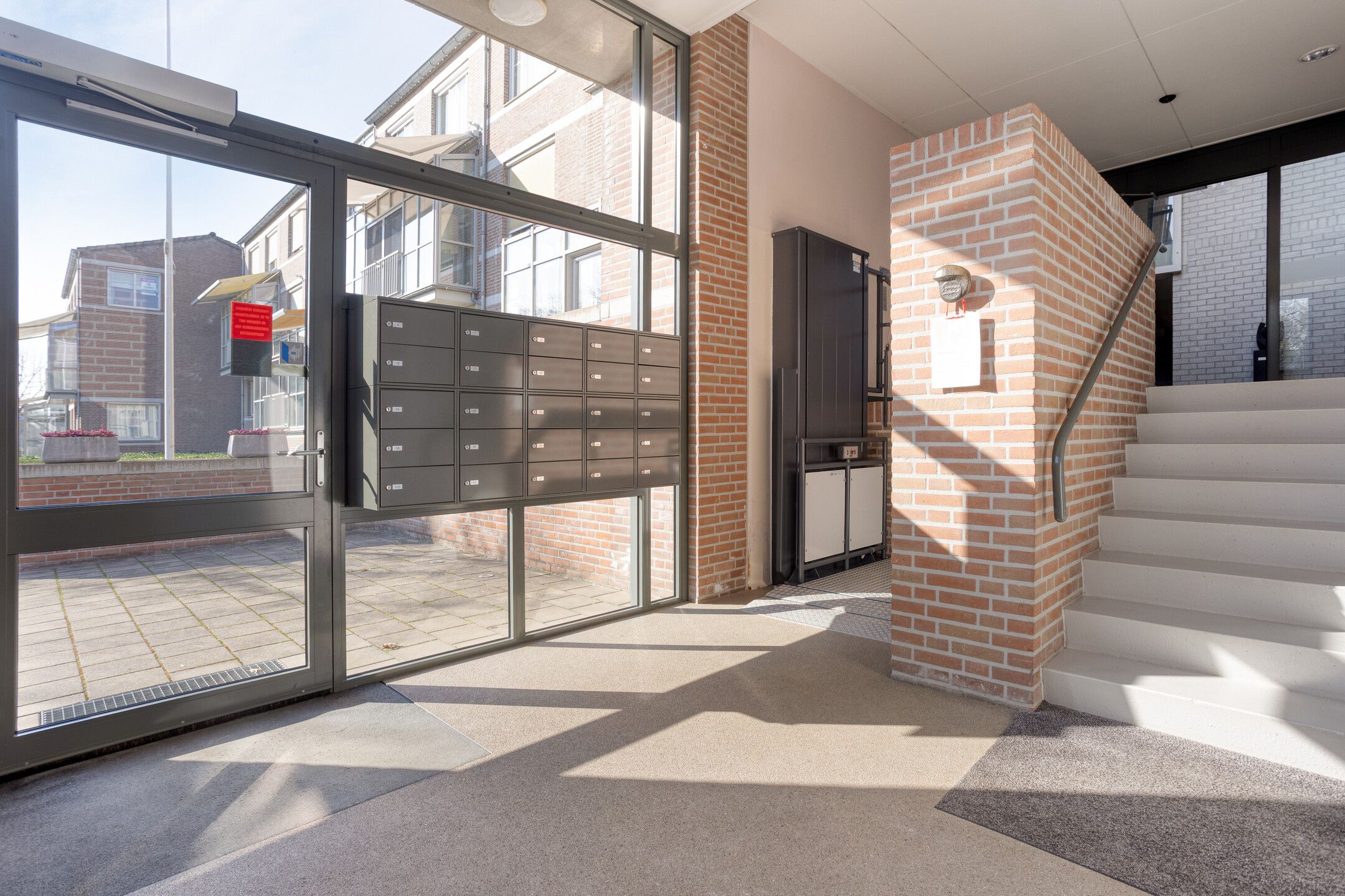 Foto 6 van Burgemeester Mazairaclaan 15