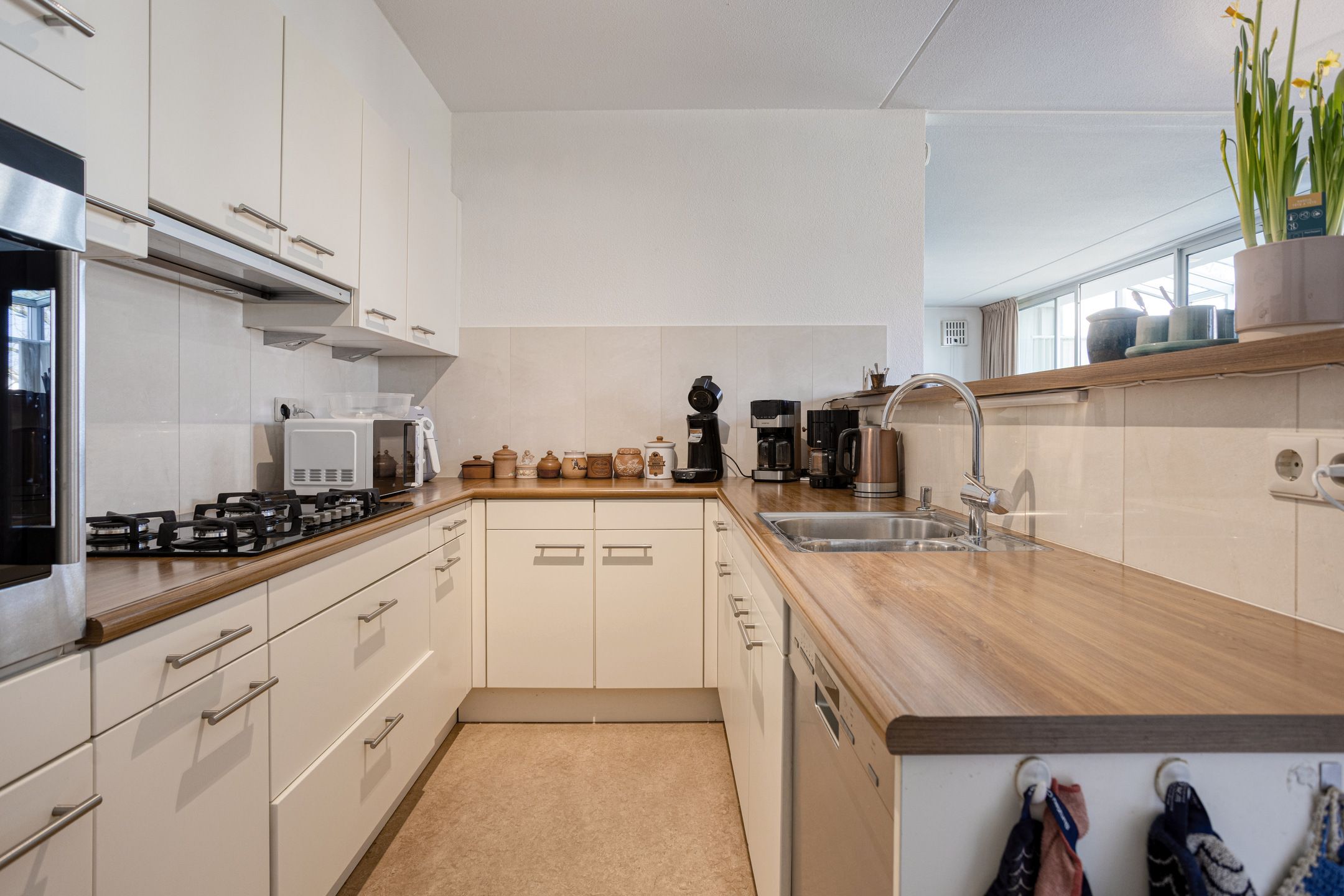 Foto 24 van Burgemeester Mazairaclaan 15