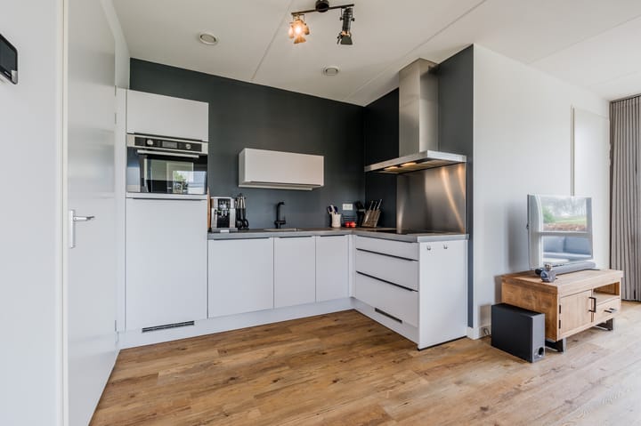 Photo 3 of Ambachtshof 26