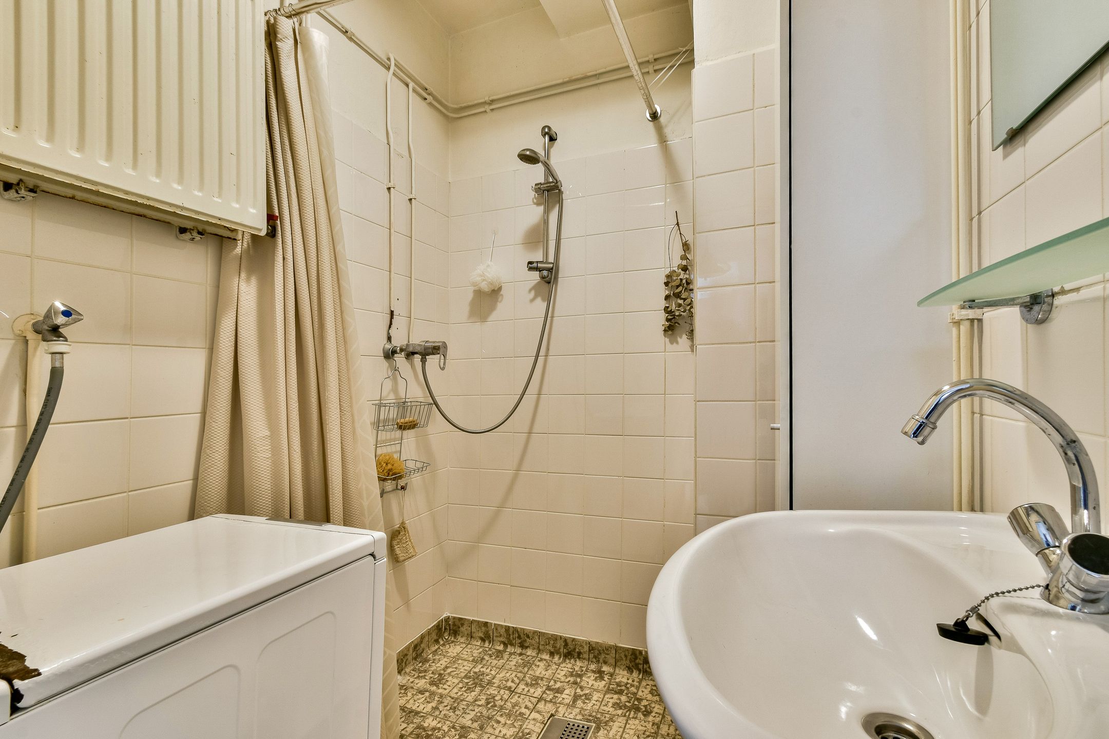 Photo 12 of Jacques Veltmanstraat 64-1