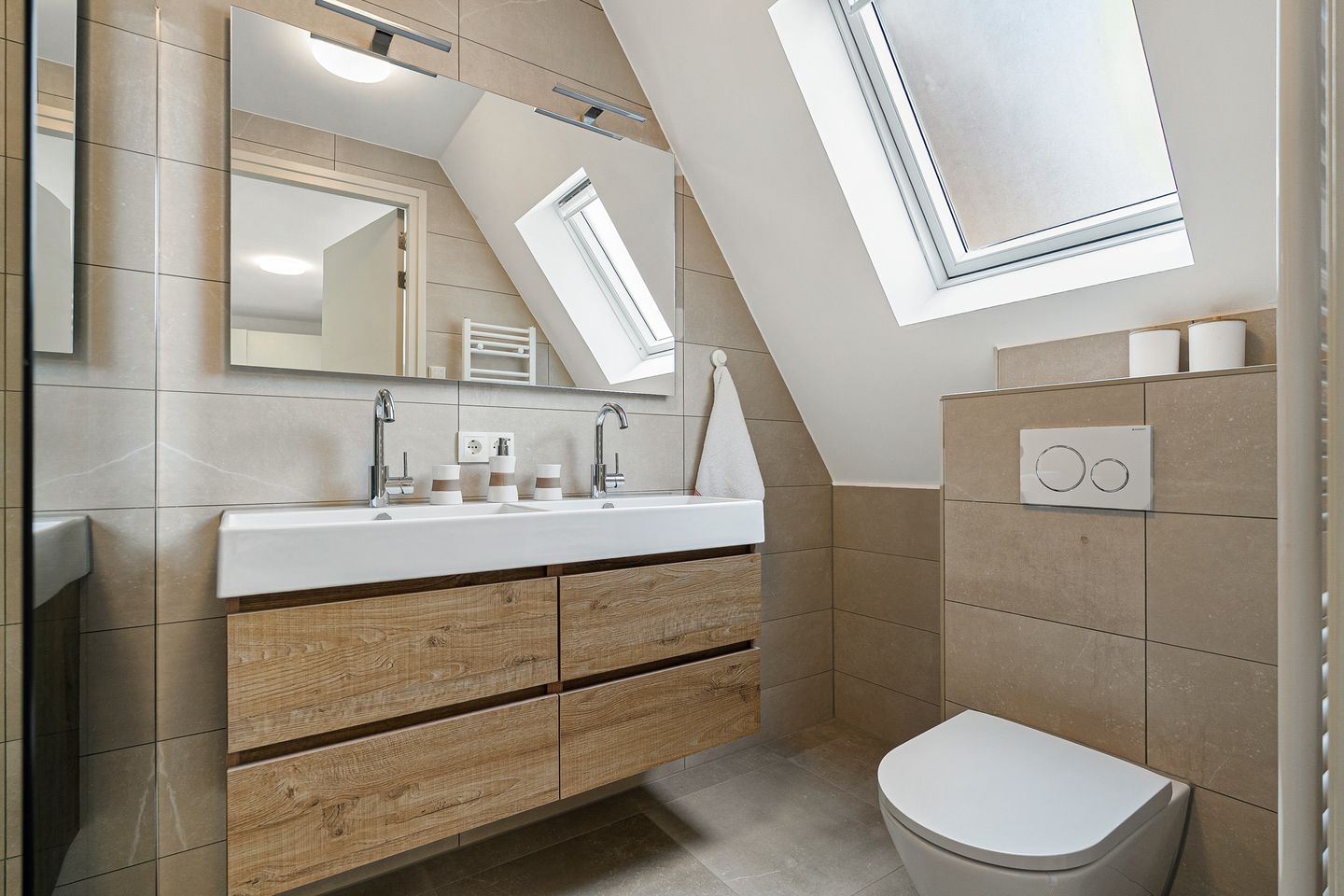 Foto 25 van Oostwal 32-C