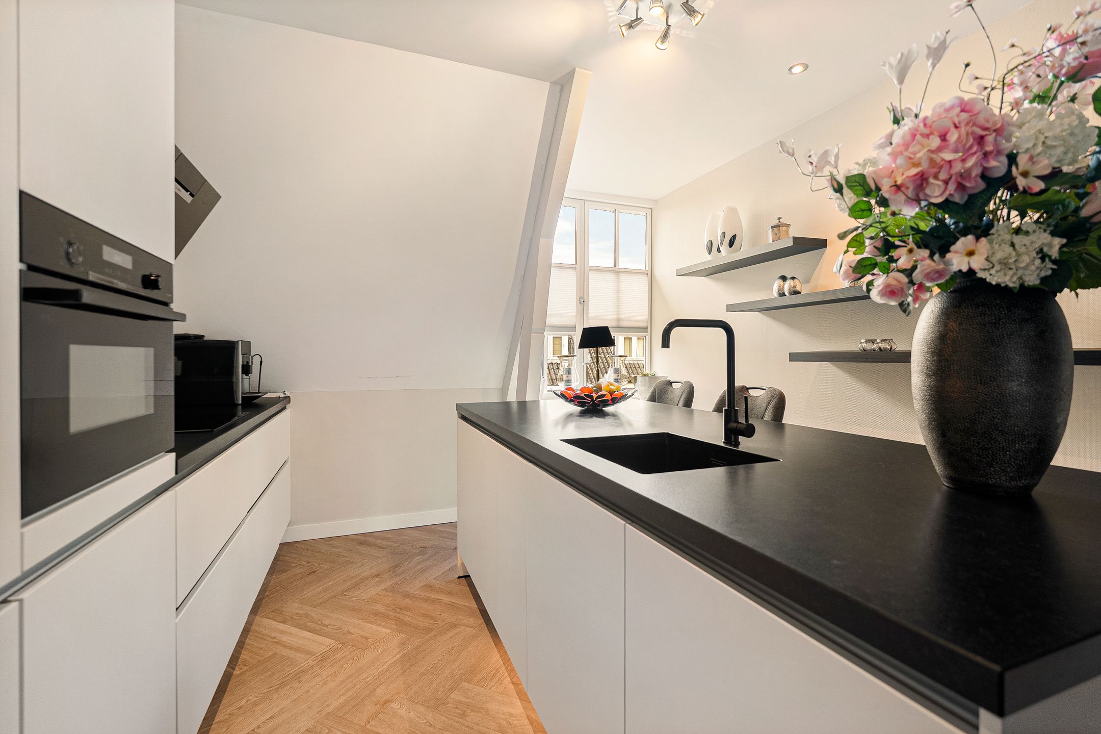 Foto 12 van Oostwal 32-C