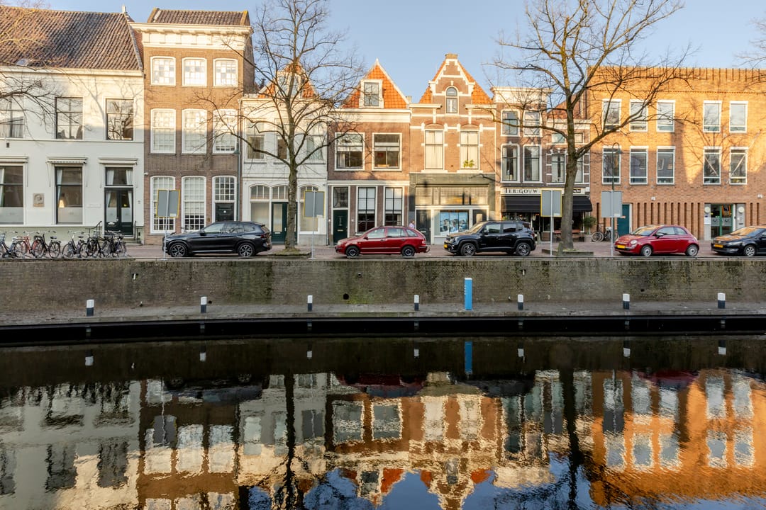 Historic Canal House with Modern Luxury in Gouda Centre — 40