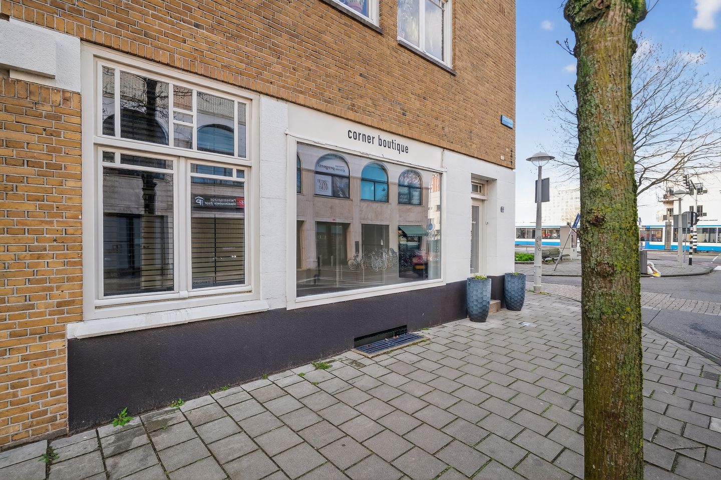 Bekijk foto 2 van Stadionplein 73