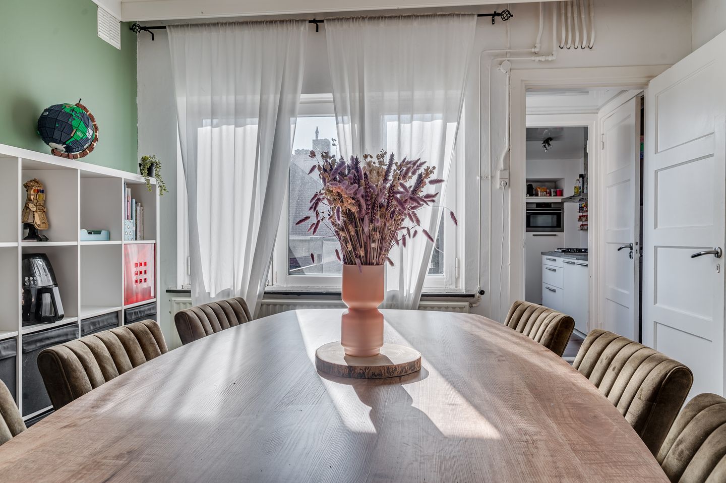 Spacious upper-floor apartment with church view and roof terrace in Venlo Withuis — 14