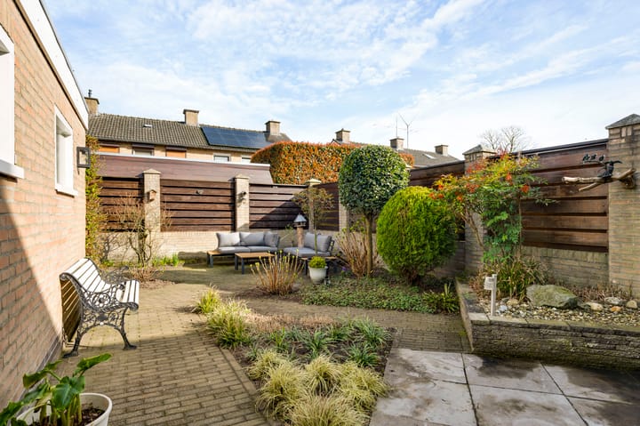 Foto 4 van Oranjestraat 8