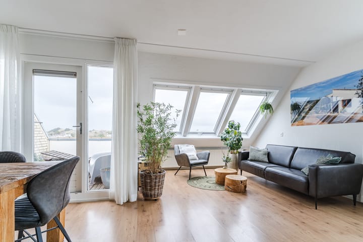 Photo 2 of Eisenhowerstraat 210