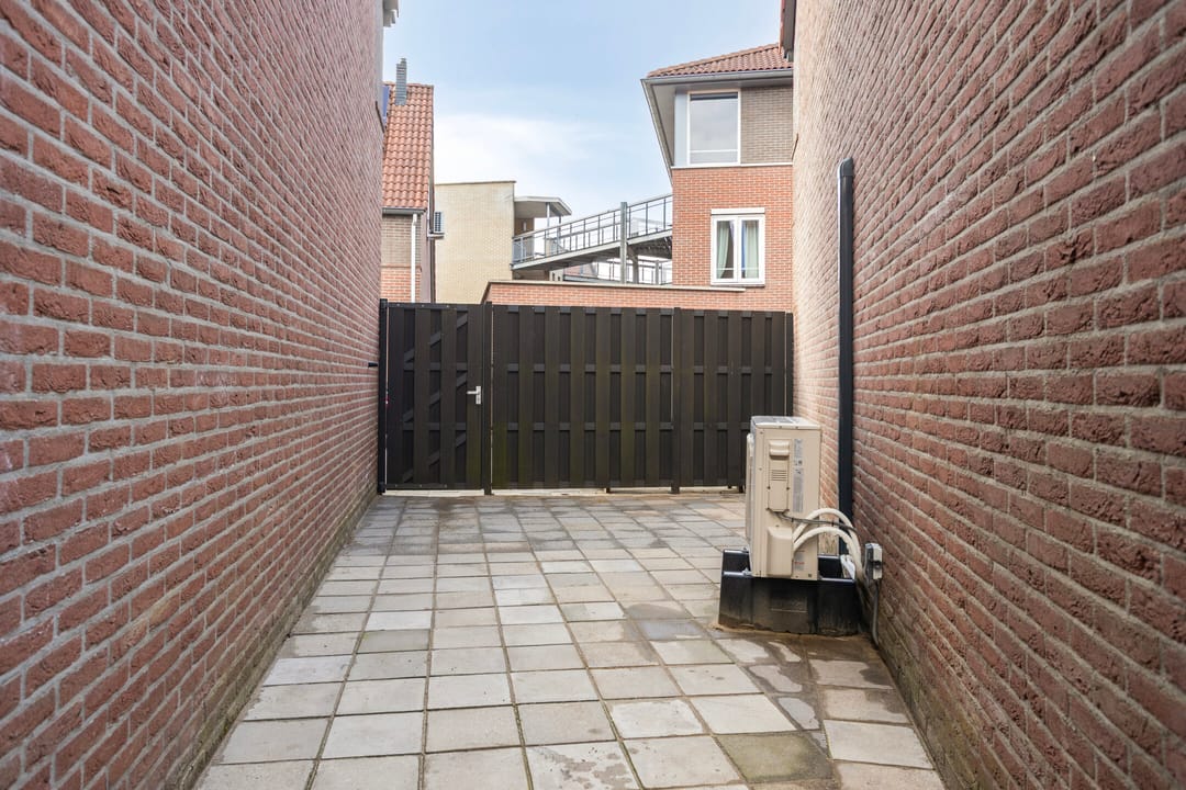 Foto 28 van Almensestraat 9