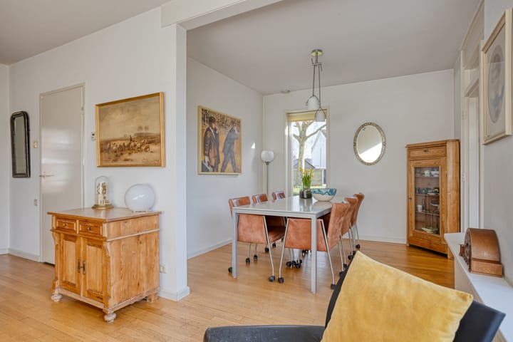 Foto 4 van Van Deinsestraat 34