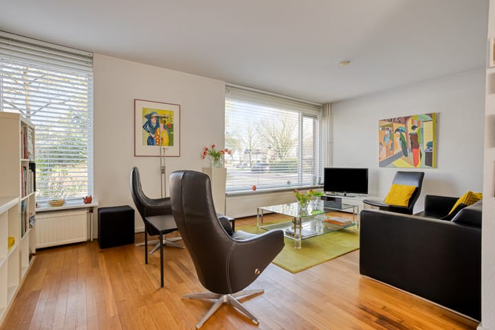 Foto 2 van Van Deinsestraat 34