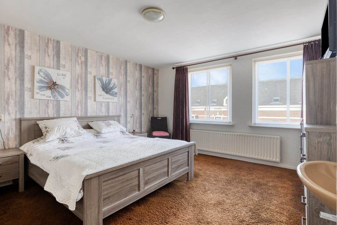 Spacious detached home with large garden in peaceful Eerde — 17