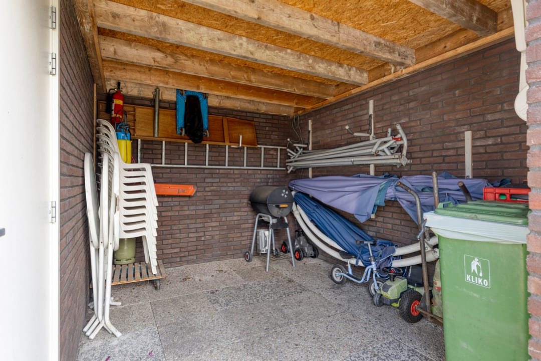 Spacious detached home with large garden in peaceful Eerde — 42