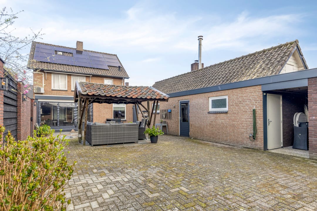 Spacious detached home with large garden in peaceful Eerde — 36