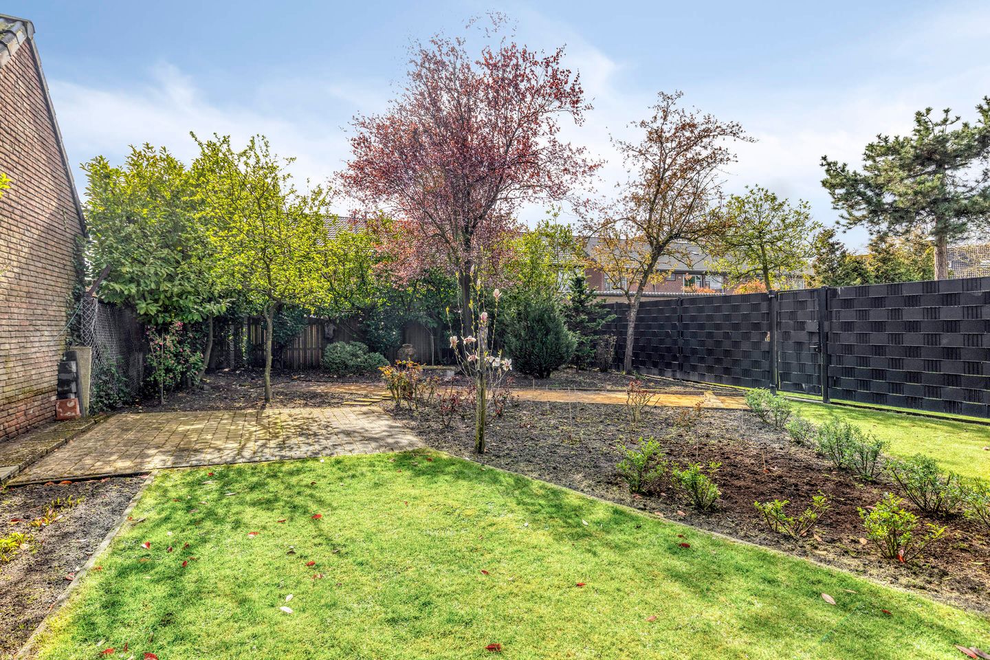Spacious detached home with large garden in peaceful Eerde — 34