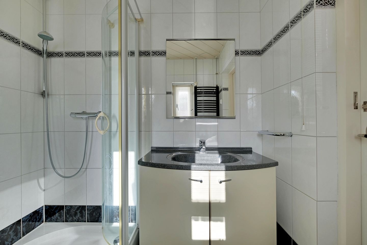 Foto 10 van Tengbergenstraat 32