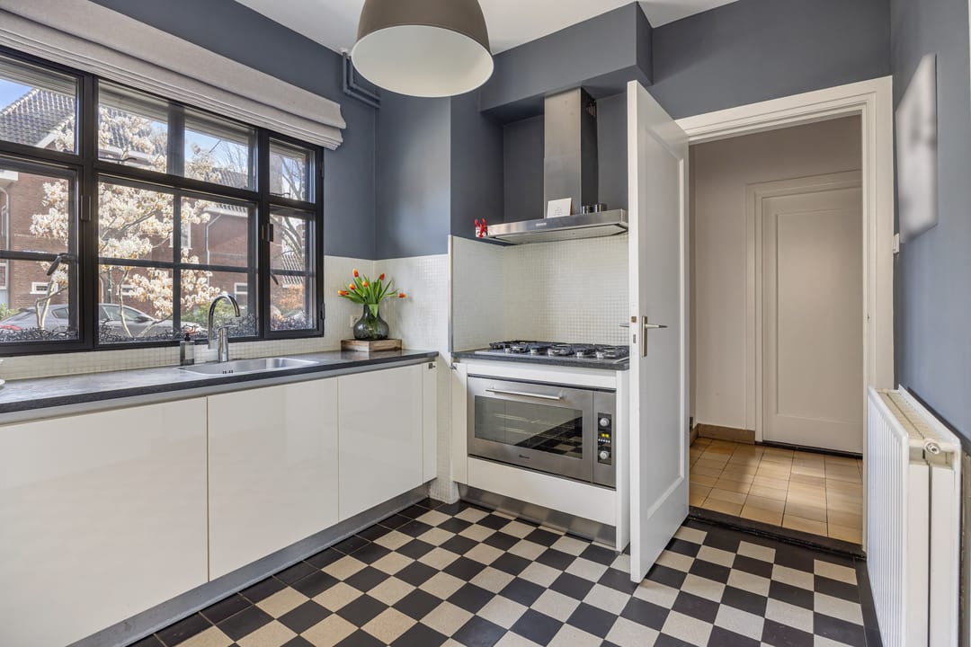 Foto 23 van Baselaarsstraat 6