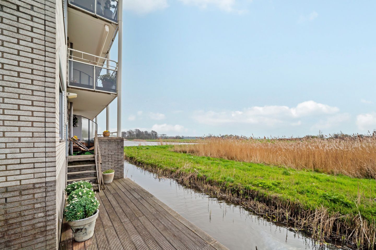 Photo 19 of Straat van Ormoes 95