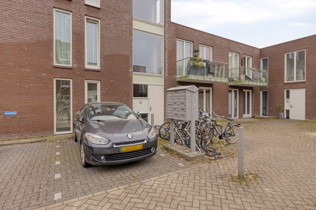 Foto 2 van Blaarthemseweg 85-F