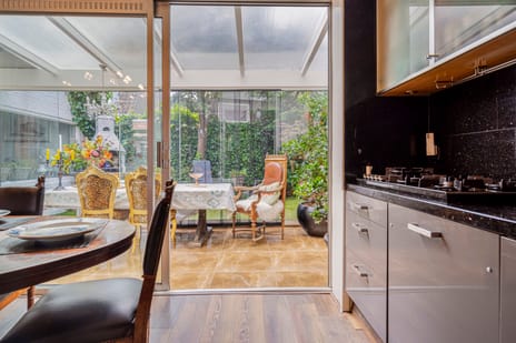 Nicolaas Baurstraat 18 tertiary image