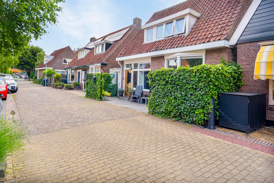 Foto 43 van Nicolaas Baurstraat 18