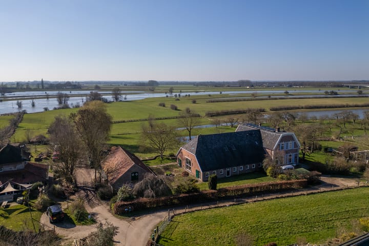 Photo 2 of Bronsbergen 4-A