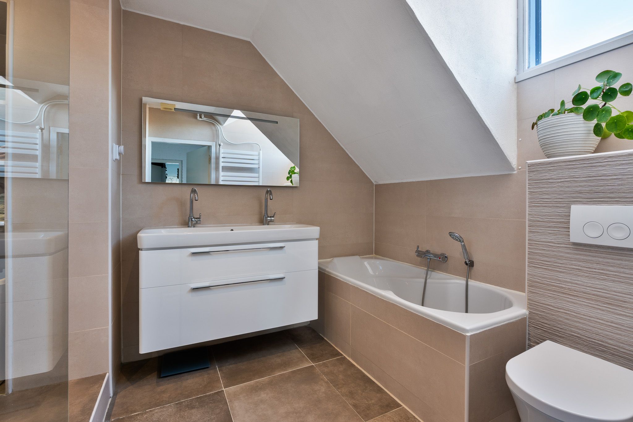 Foto 15 van Kockerseweg 51