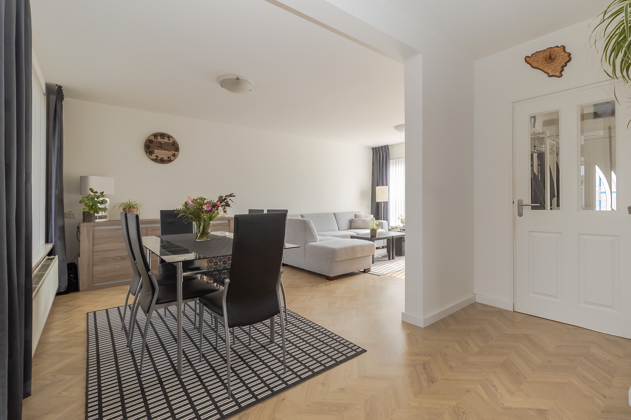 Photo 21 of Burg. Schrijenstraat 26