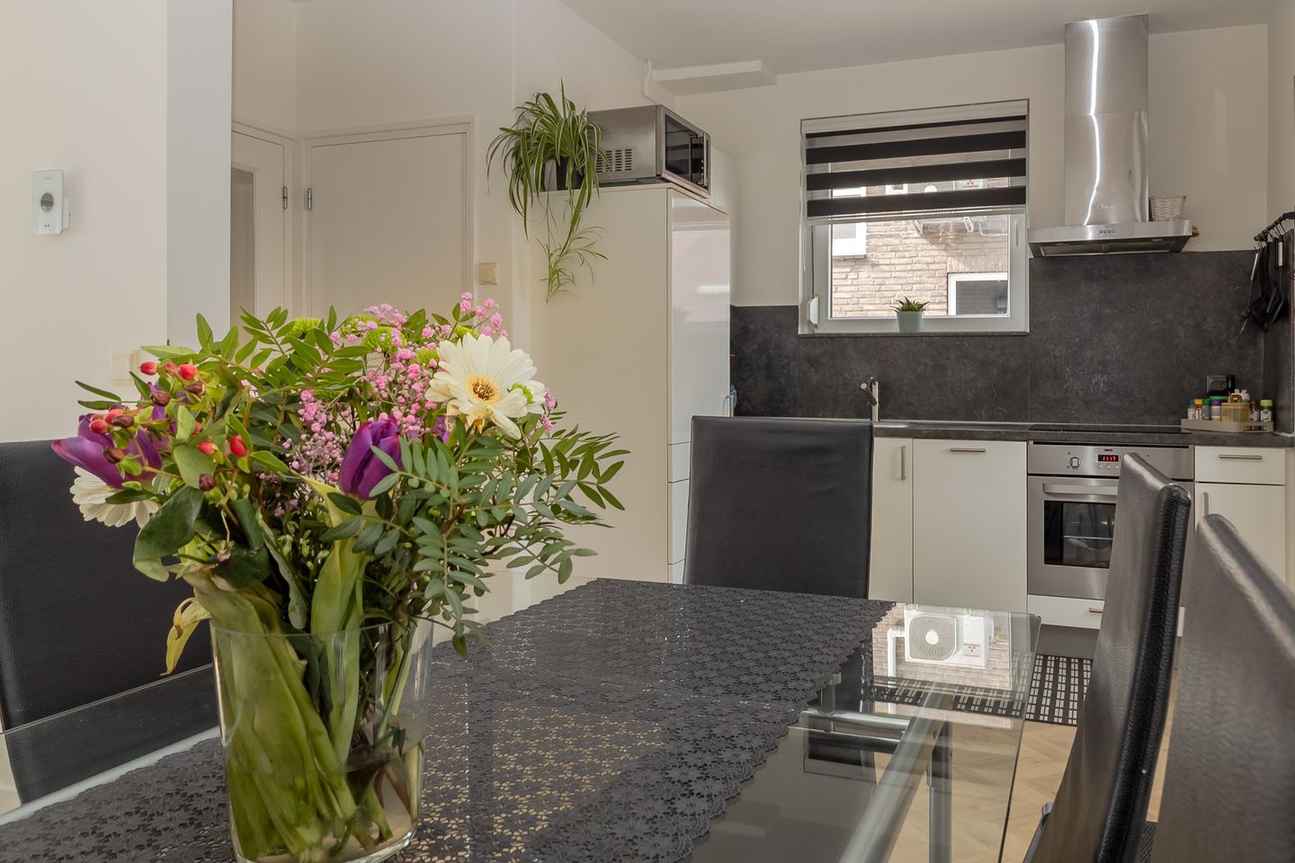 Photo 19 of Burg. Schrijenstraat 26