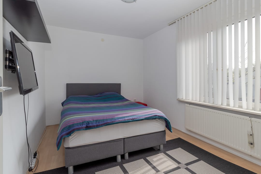 Photo 23 of Burg. Schrijenstraat 26