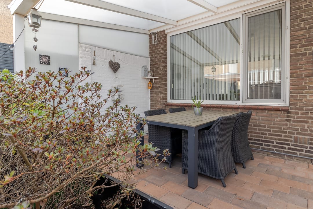 Photo 32 of Burg. Schrijenstraat 26