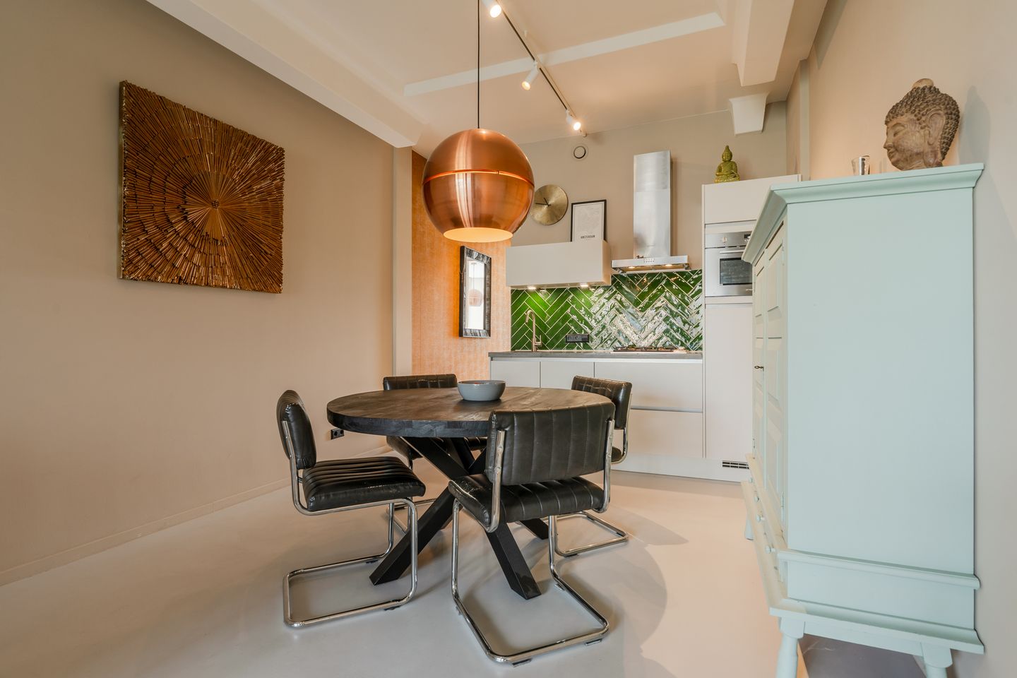 Photo 10 of Nieuwpoortstraat 94-B7