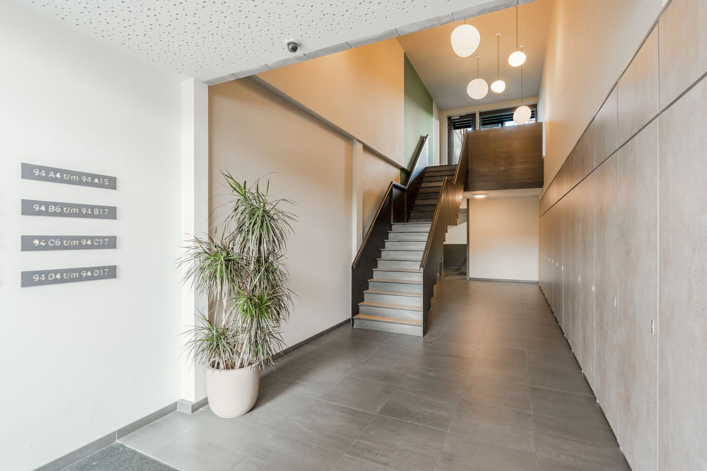 Photo 34 of Nieuwpoortstraat 94-B7