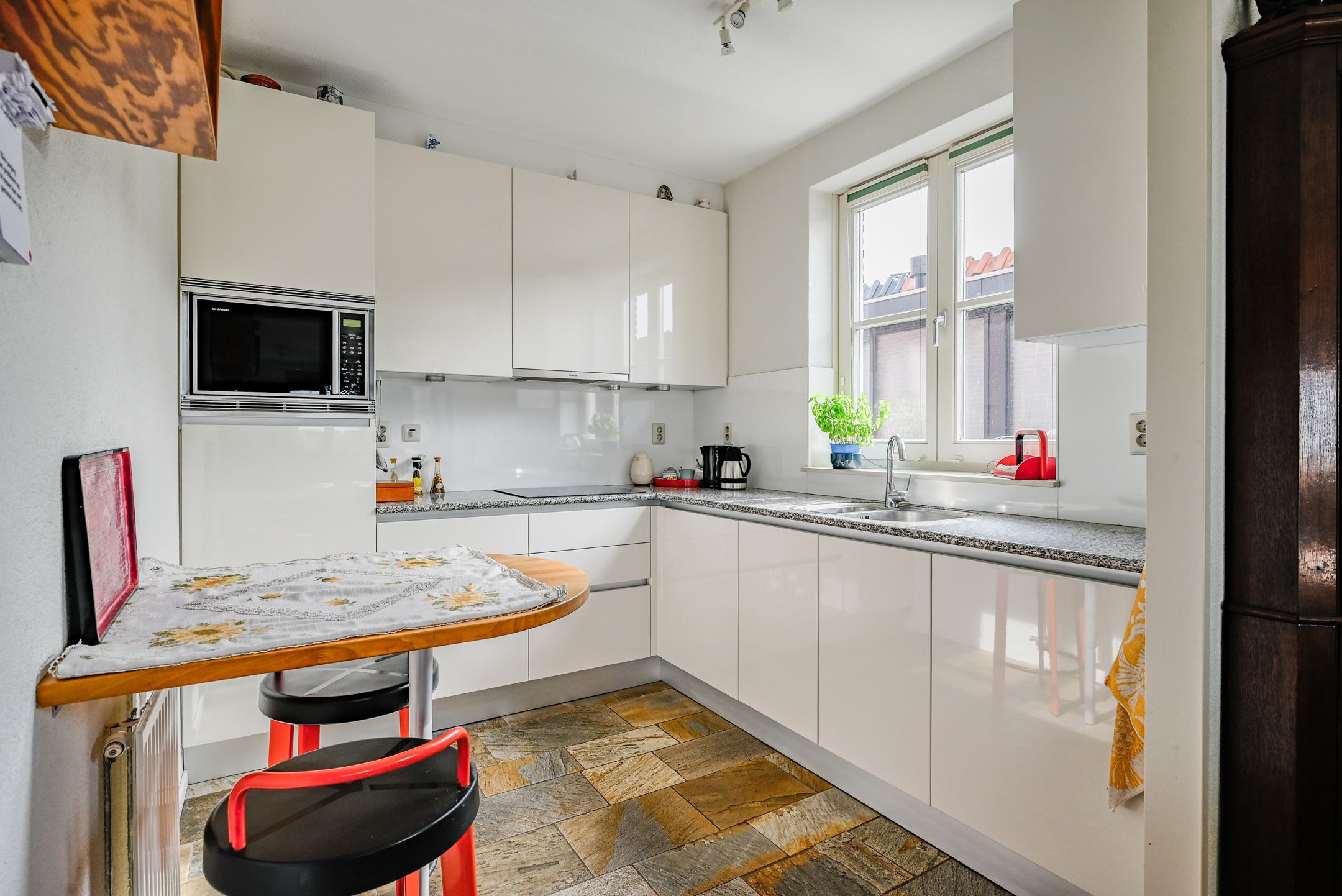 Foto 3 van Zwaanshof 11