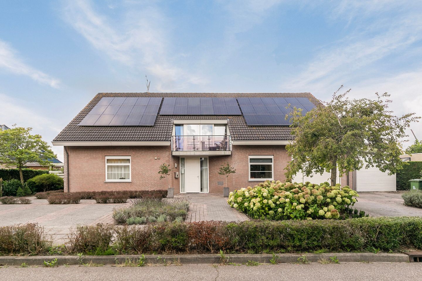 Foto 5 van Charlotte de Bourbonlaan 9