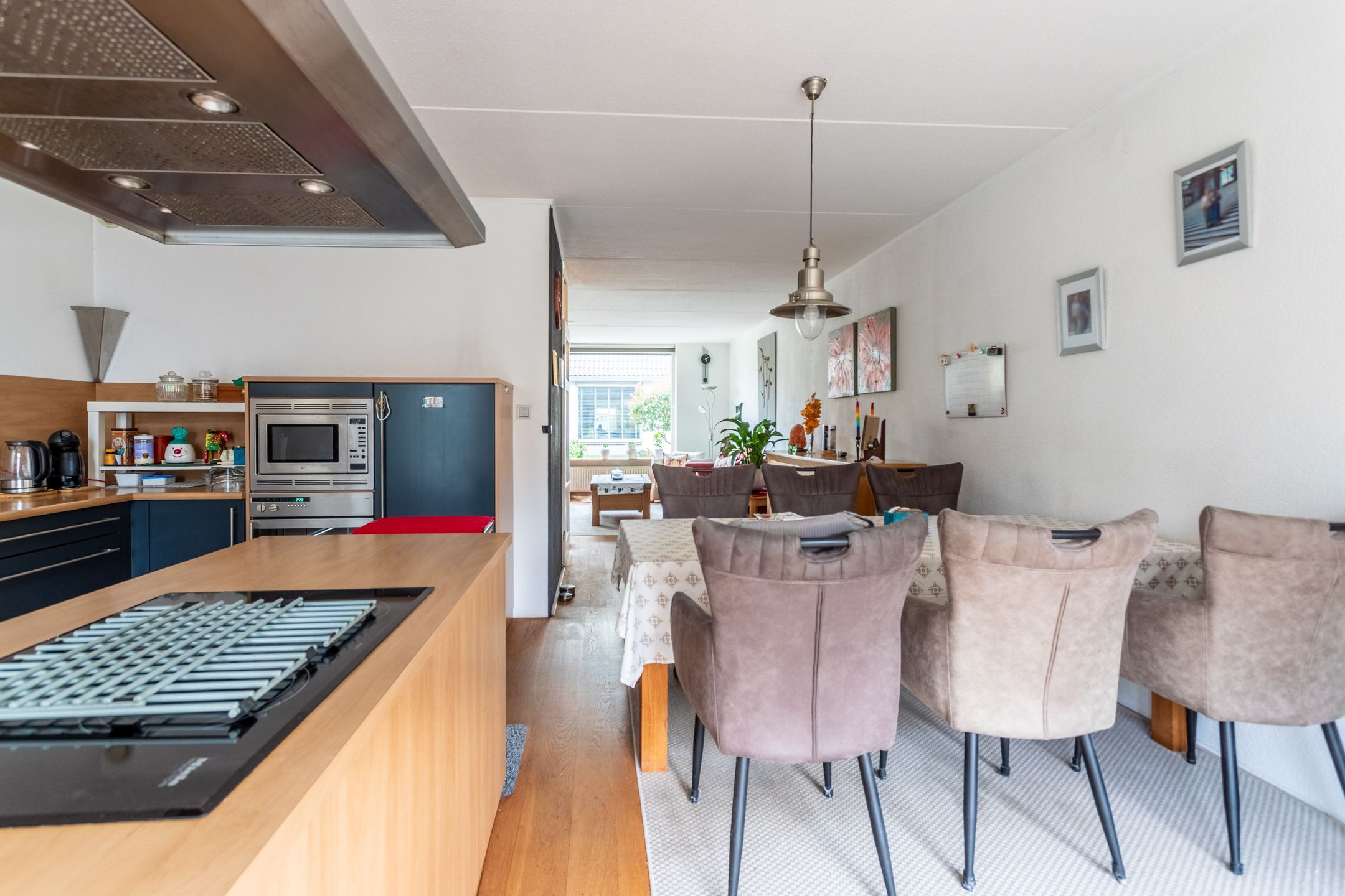 Spacious 5-Bedroom Accessible Home with Home Office Potential — 12